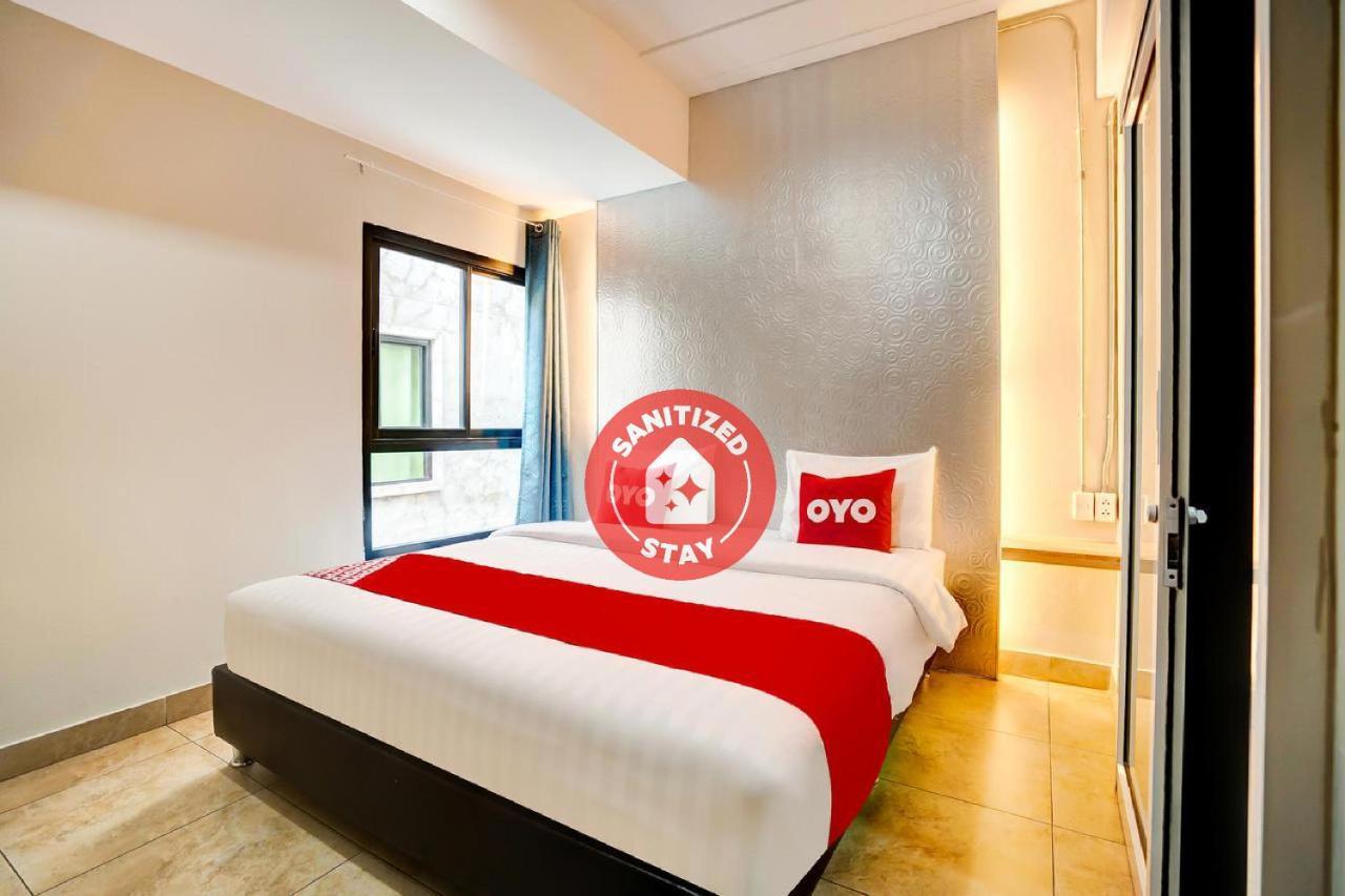 Matini Ratchada 32 Hotel Bangkok Eksteriør billede